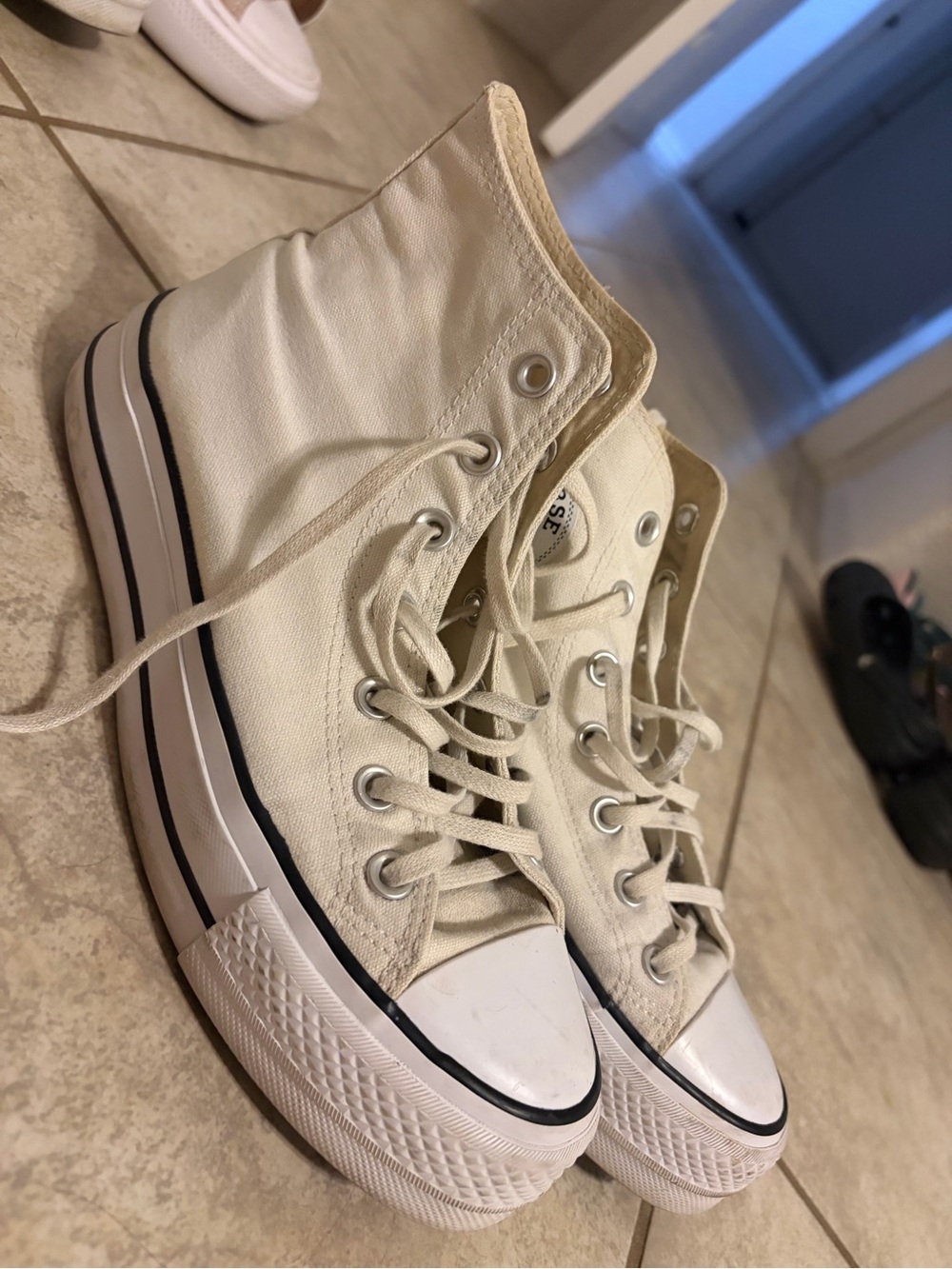 Platform Converse